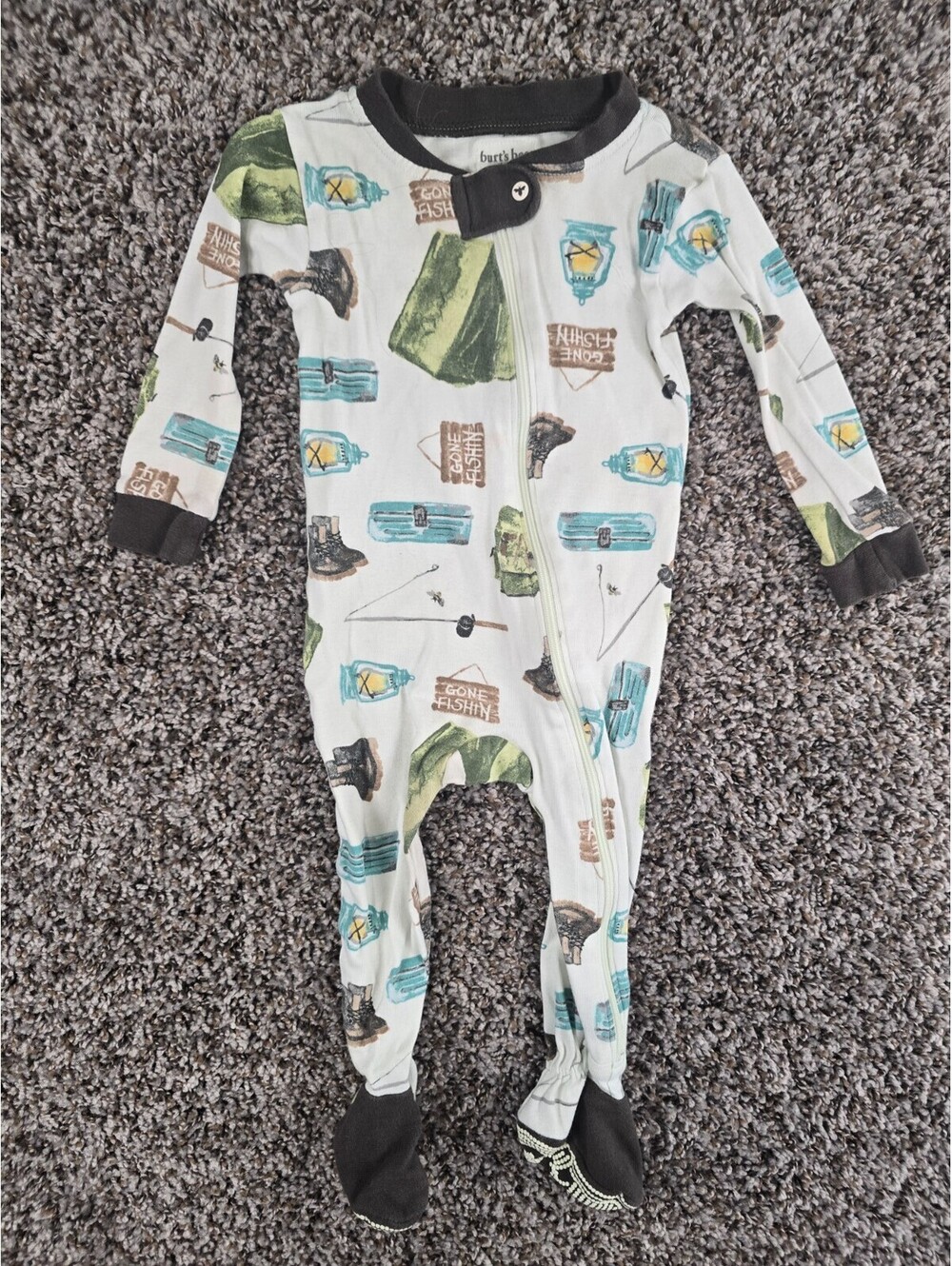 Burt's Bees Baby organic cotton zippy sleeper in a camping print Sz 6-9M